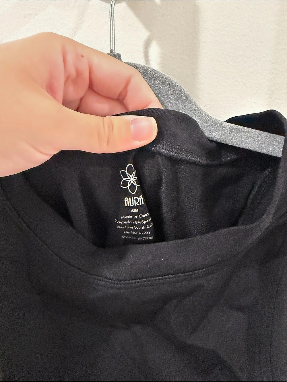 Black Tank Top Size Small Like New - Picture 2 of 2
